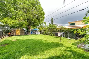 2331 NW 14th St, Miami, FL 33125 - Photo 14