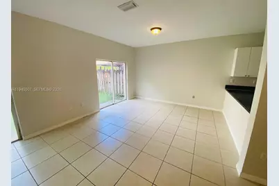 4947 SW 135th Way, Miramar, FL 33027 - Photo 10