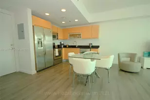 950 Brickell Bay Dr, Miami, FL 33131 - Photo 10