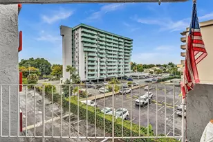 1750 W 46th St, Hialeah, FL 33012 - Photo 32