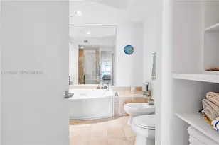 18201 Collins Ave, Sunny Isles Beach, FL 33160 - Photo 20