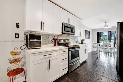 3301 Raleigh St #4E, Hollywood, FL 33021 - Photo 20