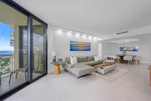 20191 E Country Club Dr, Aventura, FL 33180 - Photo 1