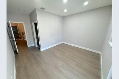 11400 NW 75th Ter, Doral, FL 33178 - Photo 40