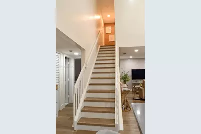 1430 Cottonwood Cir, Weston, FL 33326 - Photo 32