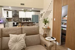 1430 Cottonwood Cir, Weston, FL 33326 - Photo 30