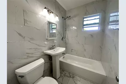 1701 NW 14th Ct, Fort Lauderdale, FL 33311 - Photo 12