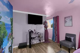 6 Spinning Wheel Ln, Tamarac, FL 33319 - Photo 22