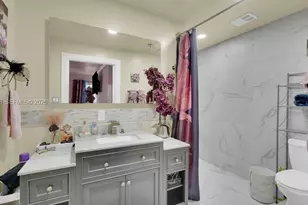 6 Spinning Wheel Ln, Tamarac, FL 33319 - Photo 26