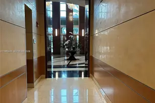 244 Biscayne Blvd, Miami, FL 33132 - Photo 34