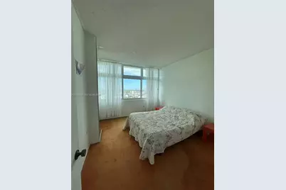 7135 Collins Ave #PH5, Miami Beach, FL 33141 - Photo 30