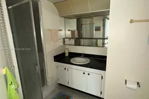 7135 Collins Ave, Miami Beach, FL 33141 - Photo 24