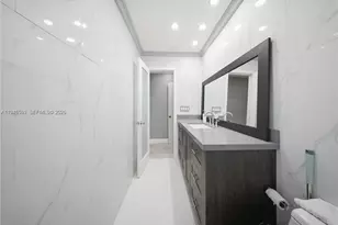 300 NE 175th St, North Miami Beach, FL 33162 - Photo 12