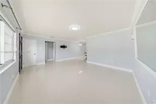 300 NE 175th St, North Miami Beach, FL 33162 - Photo 6