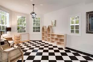 2952 Peachy St, Coconut Grove, FL 33133 - Photo 8