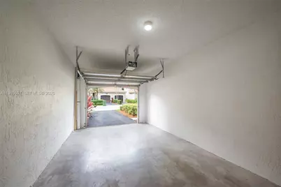 1210 Sorrento Dr #1210, Weston, FL 33326 - Photo 20