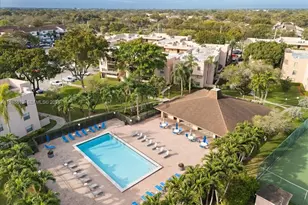 10525 SW 112th Ave, Miami, FL 33176 - Photo 26