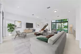 16680 N Botaniko Dr N, Weston, FL 33326 - Photo 2