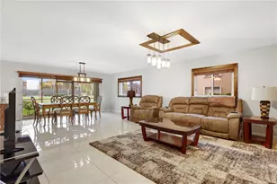 12850 SW 4th Ct, Pembroke Pines, FL 33027 - Photo 2