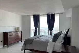 1750 N Bayshore Dr, Miami, FL 33132 - Photo 10
