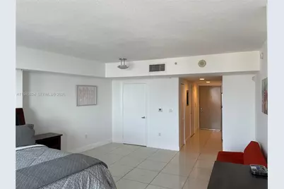 1750 N Bayshore Dr #5408, Miami, FL 33132 - Photo 8