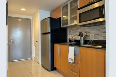 1750 N Bayshore Dr #5408, Miami, FL 33132 - Photo 4