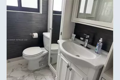 1551 Madison St, Hollywood, FL 33020 - Photo 10