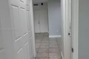 11780 SW 18th St, Miami, FL 33175 - Photo 10