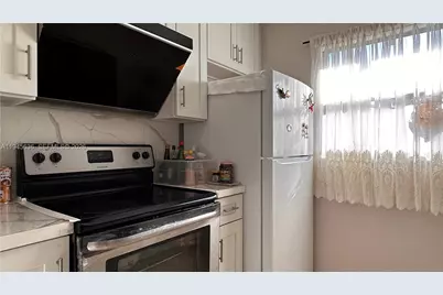 8189 SW 24th St #8189, Davie, FL 33324 - Photo 10