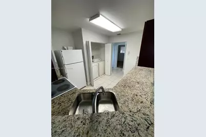 3457 NW 44th St #104, Oakland Park, FL 33309 - Photo 4