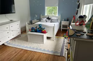 1240 S Alhambra Cir, Coral Gables, FL 33146 - Photo 14