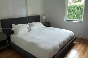 1240 S Alhambra Cir, Coral Gables, FL 33146 - Photo 20