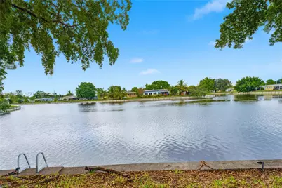 5805 NW 72nd Ave, Tamarac, FL 33321 - Photo 2