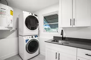 5805 NW 72nd Ave, Tamarac, FL 33321 - Photo 44