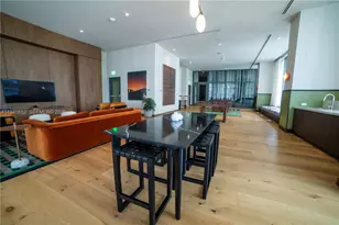 11 NE 6th, Miami, FL 33132 - Photo 20