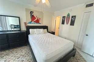 121 Golden Isles Dr, Hallandale Beach, FL 33009 - Photo 10