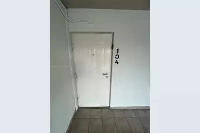 121 Golden Isles Dr #104, Hallandale Beach, FL 33009 - Photo 12