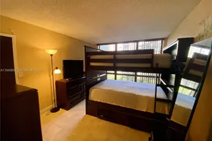 17011 N Bay Rd, Sunny Isles Beach, FL 33160 - Photo 32