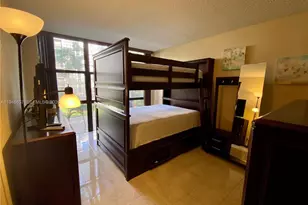 17011 N Bay Rd, Sunny Isles Beach, FL 33160 - Photo 28