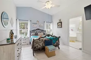 20494 SW 5th St, Pembroke Pines, FL 33029 - Photo 24
