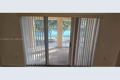 2589 Centergate Dr #202, Miramar, FL 33025 - Photo 32