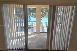 2589 Centergate Dr, Miramar, FL 33025 - Photo 32
