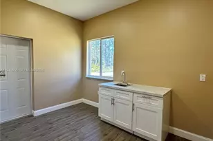 1140 Harlingen Rd SW, Palm Bay, FL 32908 - Photo 16