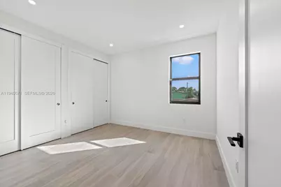 740 NW 24th Ct, Miami, FL 33125 - Photo 42