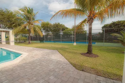 10099 NW 4 Lane #3-9, Miami, FL 33172 - Photo 16
