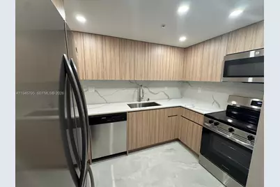1717 N Bayshore Dr #A-3242, Miami, FL 33132 - Photo 6