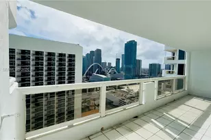 1717 N Bayshore Dr, Miami, FL 33132 - Photo 18