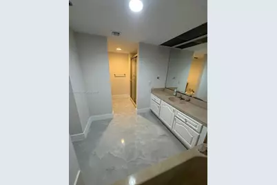 1717 N Bayshore Dr #A-3242, Miami, FL 33132 - Photo 12