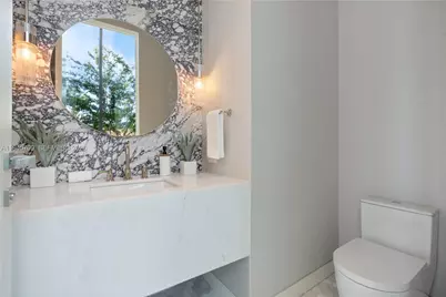 536 W 51st St, Miami Beach, FL 33140 - Photo 14