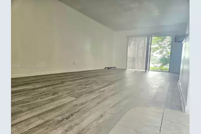 3469 NW 44th St #106, Oakland Park, FL 33309 - Photo 4